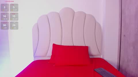 Kaity Lane online show from 11.24.25