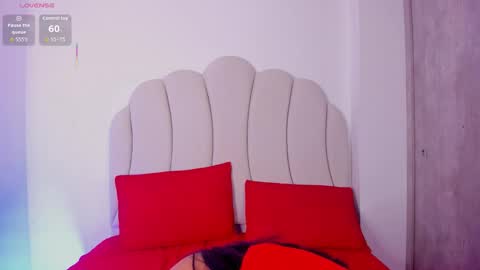 Kaity Lane online show from 12.15.25