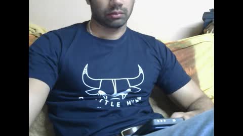 Snapshot of kaku69696 chatting on 03.05.25 Vicky online show from 03.05.25