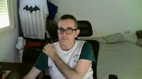 Snapshot of kalem48 chatting on 03.25.26 MusicMen49 online show from 03.25.26