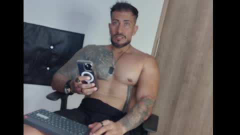 Kaleth Price online show from 03.04.25