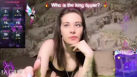 Hi my name is Kaley Today Im streaming with my friend Di  online show from 08.01.26