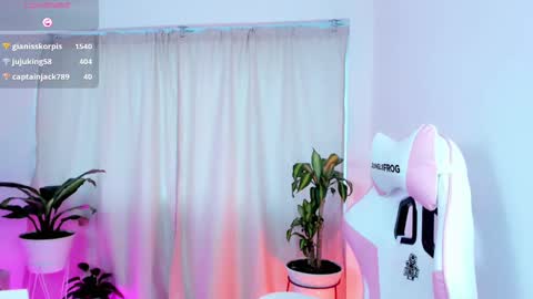 Kali Ka Please help me with your thumbs up its important   dont forget my birthday on October 26 online show from 03.12.25