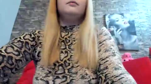 kalindahot online show from 12.03.25