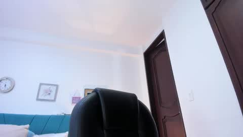 Kamilalopez online show from 06.06.26