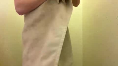 Snapshot of kameleonb chatting on 11.15.25 kameleonb online show from 11.15.25