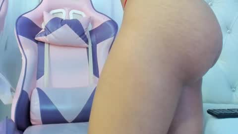    online show from 03.10.25