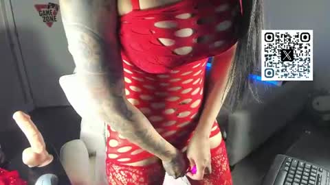Snapshot of kamila_inabc chatting on 07.17.26 kamila online show from 07.17.26