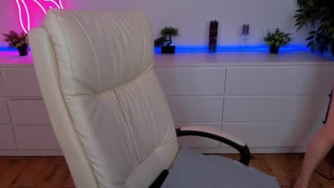 kamilahot25 online show from 01.30.25