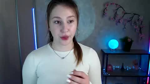 kamilla_love_ online show from 05.05.26