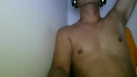 Snapshot of kamilo69_ chatting on 01.08.26 Kamilo online show from 01.08.26