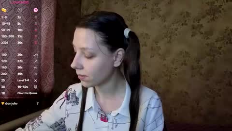 Mari  Simmons online show from 03.07.26