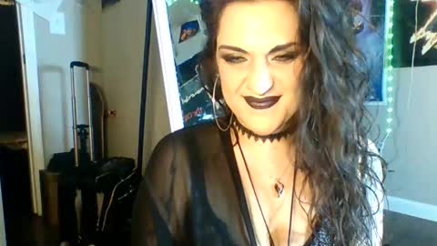 kandirain online show from 11.18.25