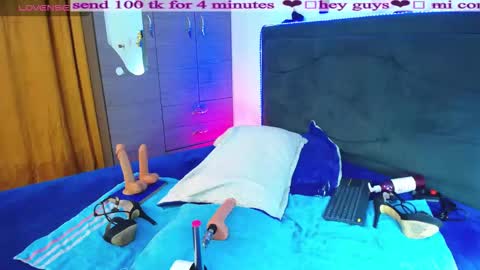 Snapshot of kandy_bellerose chatting on 10.21.25 Lazily zoe online show from 10.21.25