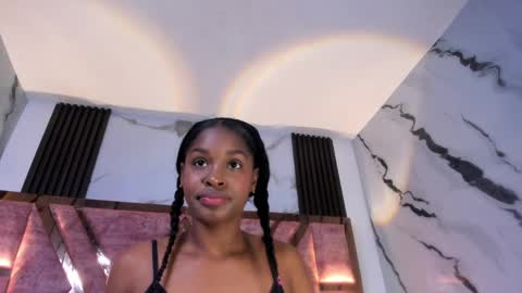 Snapshot of kandy_bronw chatting on 06.05.26 Kandy online show from 06.05.26