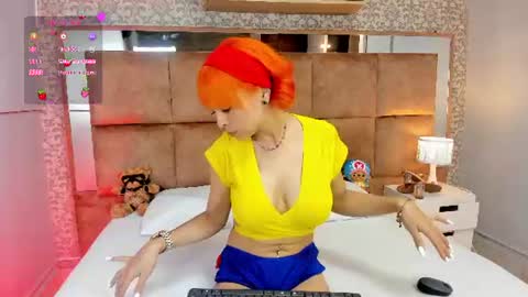 Snapshot of kandygirl_023 chatting on 07.07.26 hello Im Danni online show from 07.07.26