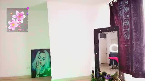 Snapshot of kandygirl_023 chatting on 07.28.26 hello Im Danni online show from 07.28.26