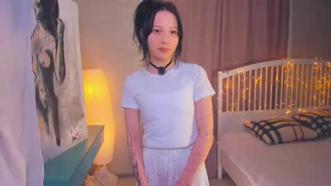 Snapshot of kandyherdt chatting on 11.26.25 Emily online show from 11.26.25