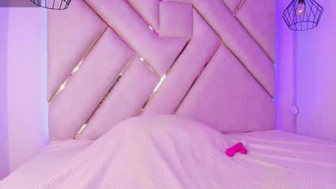 Snapshot of kanela_miller_ chatting on 09.27.25 Cami online show from 09.27.25