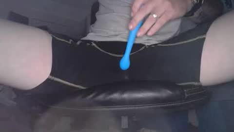 KANGKHLOE online show from 10.19.25