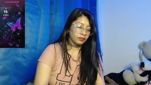 Snapshot of kanroji_mitsuri_11 chatting on 01.24.25 Sanctuary online show from 01.24.25