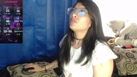 Snapshot of kanroji_mitsuri_11 chatting on 02.03.25 Sanctuary online show from 02.03.25