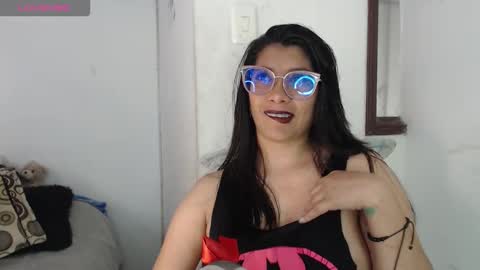 Snapshot of kanroji_mitsuri_11 chatting on 09.23.25 Sanctuary online show from 09.23.25