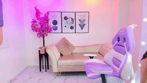 Kaori online show from 11.27.25