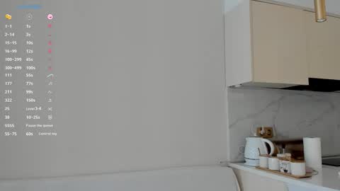 Snapshot of kaori_me chatting on 10.31.25 Dju online show from 10.31.25