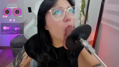 Hanny online show from 04.24.26
