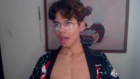 Snapshot of kaorimatsui_ chatting on 11.20.25 Kaori Matsui online show from 11.20.25