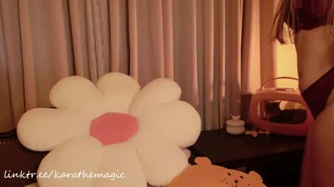 Snapshot of karathemagic chatting on 03.22.26 I am here around 5am GMT karathemagic online show from 03.22.26