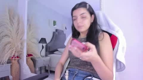 Karely online show from 04.23.26