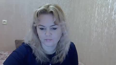 karennelsonx online show from 01.05.25