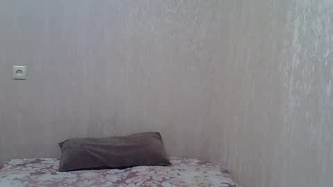 karennelsonx online show from 02.23.25