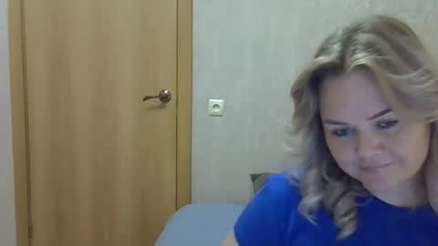 karennelsonx online show from 09.20.25