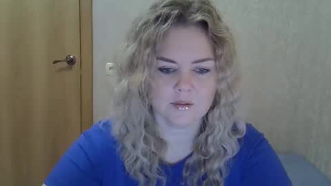 karennelsonx online show from 11.30.25