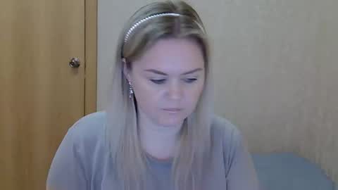 karennelsonx online show from 04.28.26