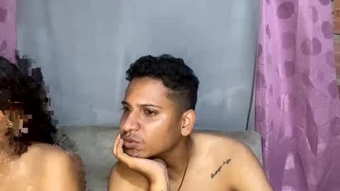 Snapshot of kariina_candy chatting on 11.08.25 kariina candy and fox online show from 11.08.25