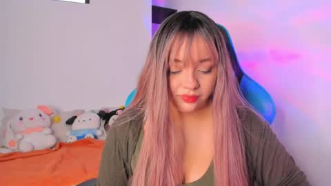 kariina_wong online show from 05.05.26