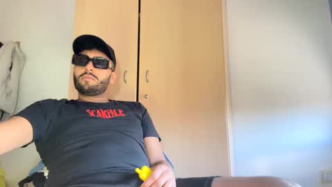 Snapshot of karim03larbi chatting on 01.13.25 karim03larbi online show from 01.13.25