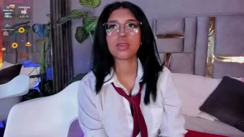Snapshot of karin_ks chatting on 06.19.26 Karina online show from 06.19.26