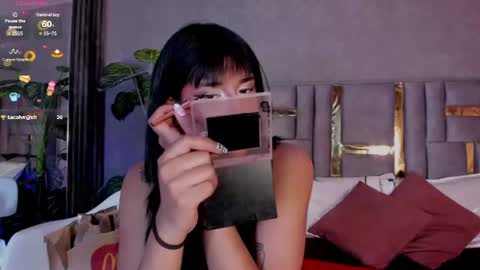 Snapshot of karin_ks chatting on 06.25.26 Karina online show from 06.25.26