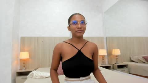 Snapshot of karina_calderon chatting on 04.07.26 Karina Calderon online show from 04.07.26