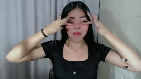 I AM BELLE online show from 01.29.25