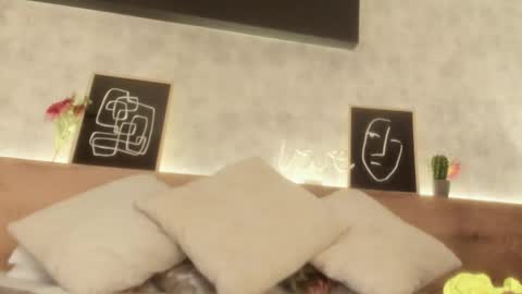 Snapshot of karina_gomez_18 chatting on 02.22.26 Kari online show from 02.22.26