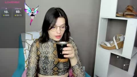 karina online show from 11.17.25