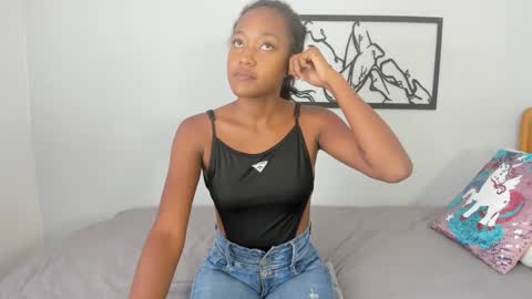 karina_lopez7 online show from 09.29.25