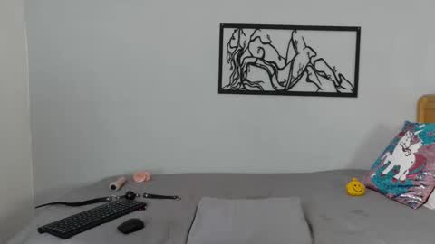 karina_lopez7 online show from 11.19.25