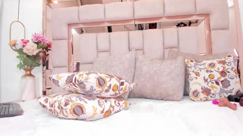 Karina online show from 02.18.26